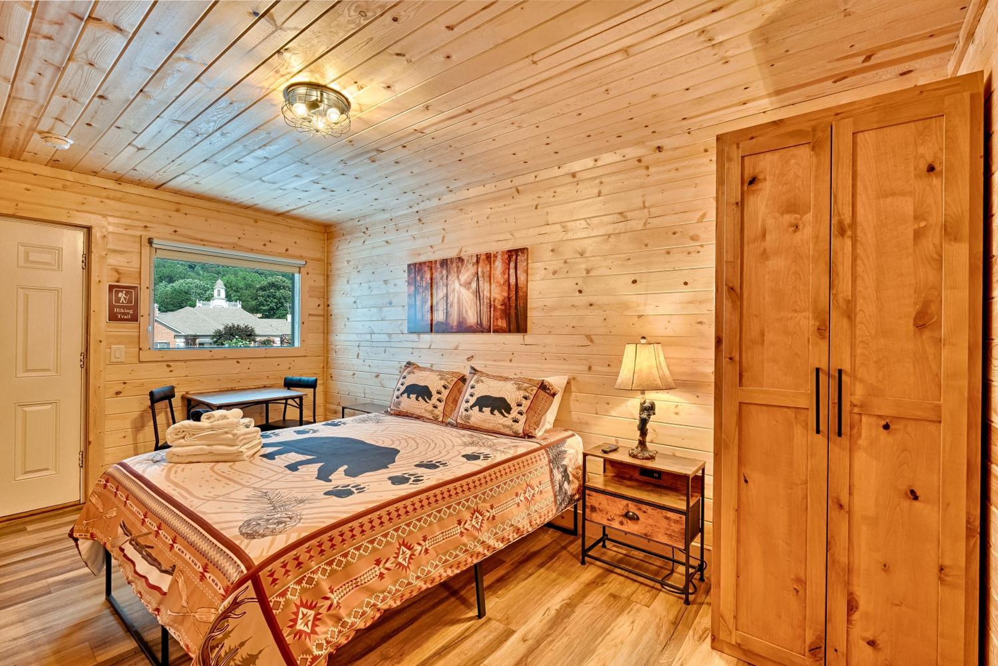 Retreat On The Lake Hiawassee Exterior photo